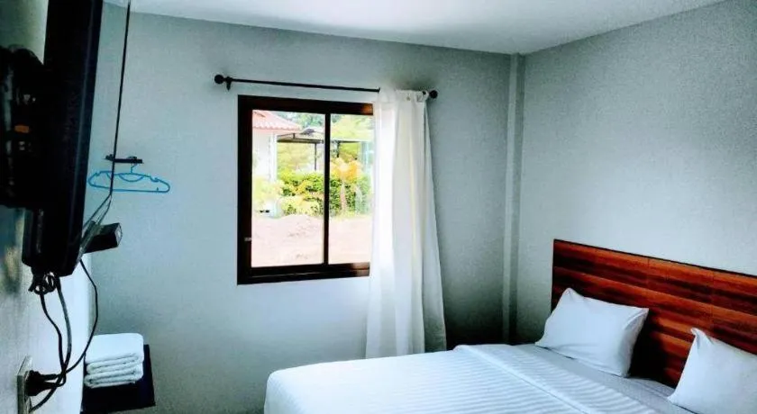 Bed in Nangrong garden home