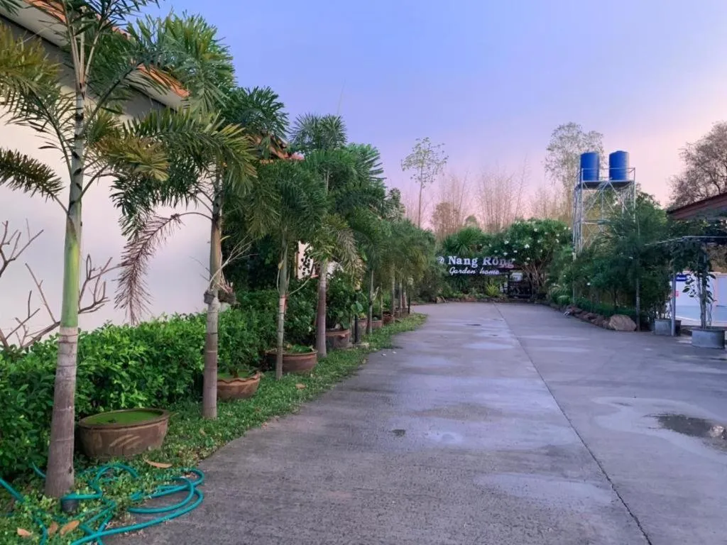 Nangrong garden home