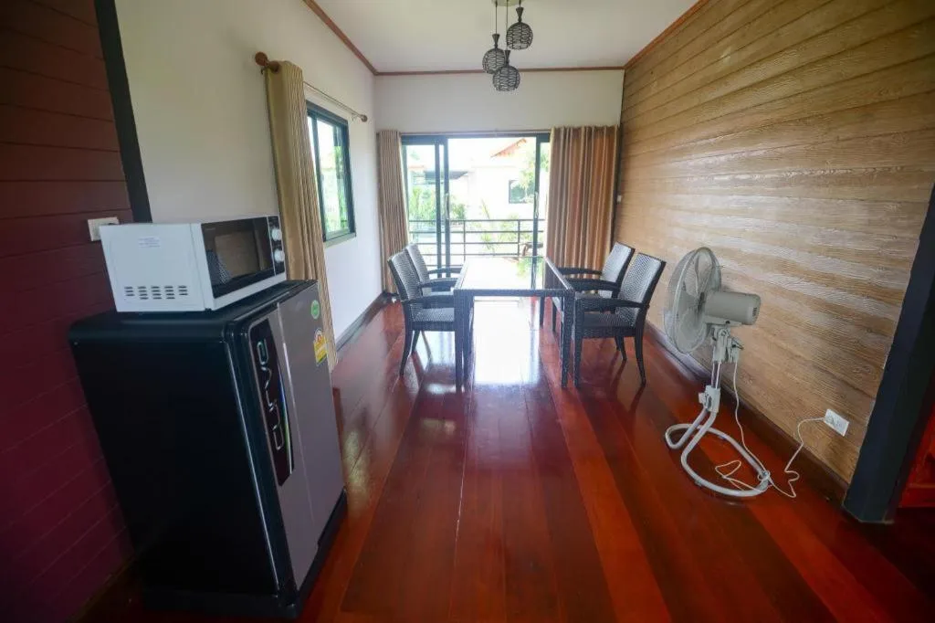 Nangrong garden home