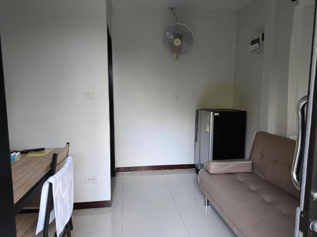 Nangrong garden home