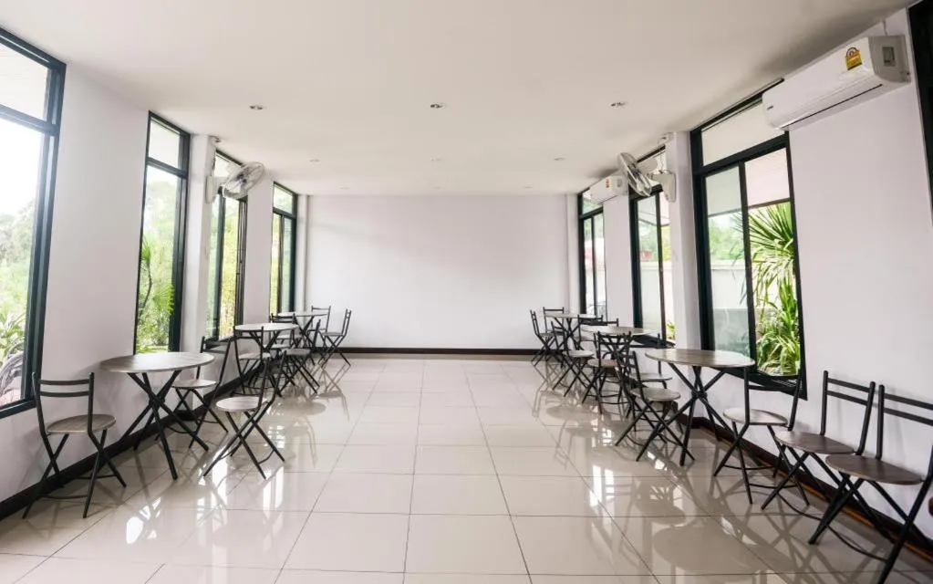 Nangrong garden home