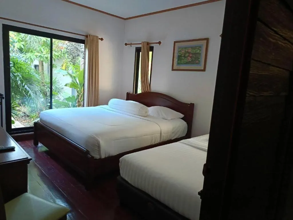 Bed in Nangrong garden home