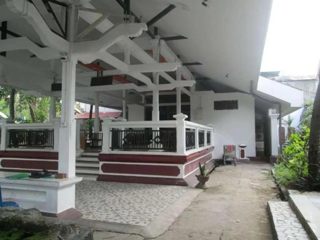 Tambora Hotel