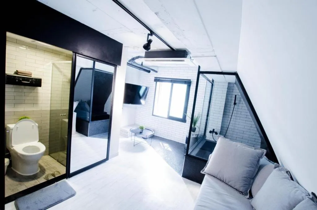 Mmmio II Design Residence Myeongdong
