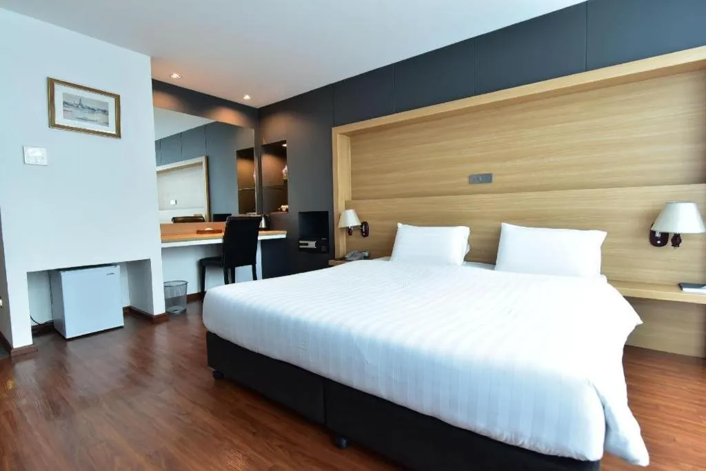 Bed in The Three Hat Yai