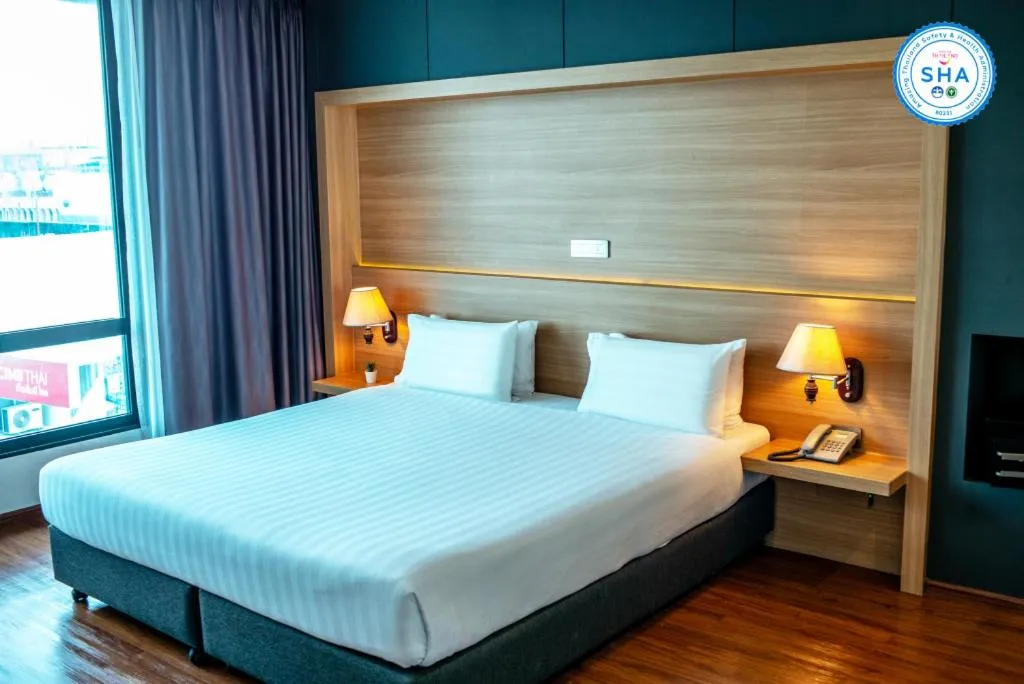 Bed in The Three Hat Yai