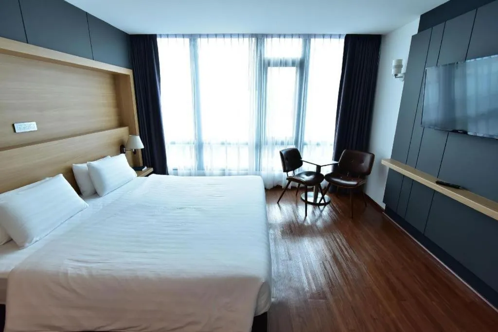 Bed in The Three Hat Yai