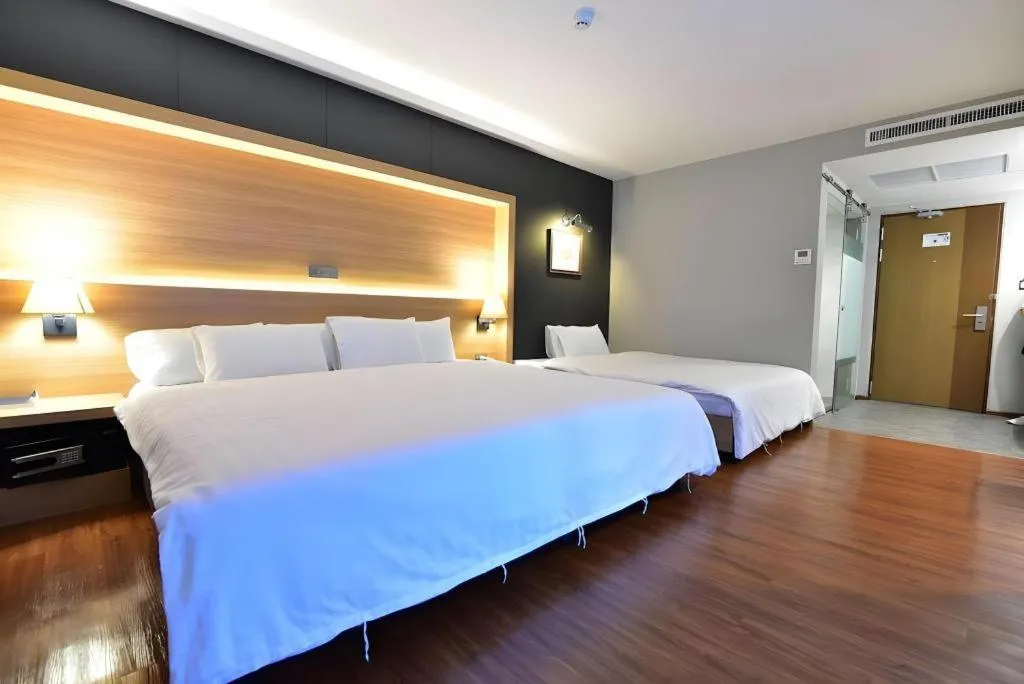 Bed in The Three Hat Yai
