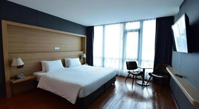 Bed in The Three Hat Yai