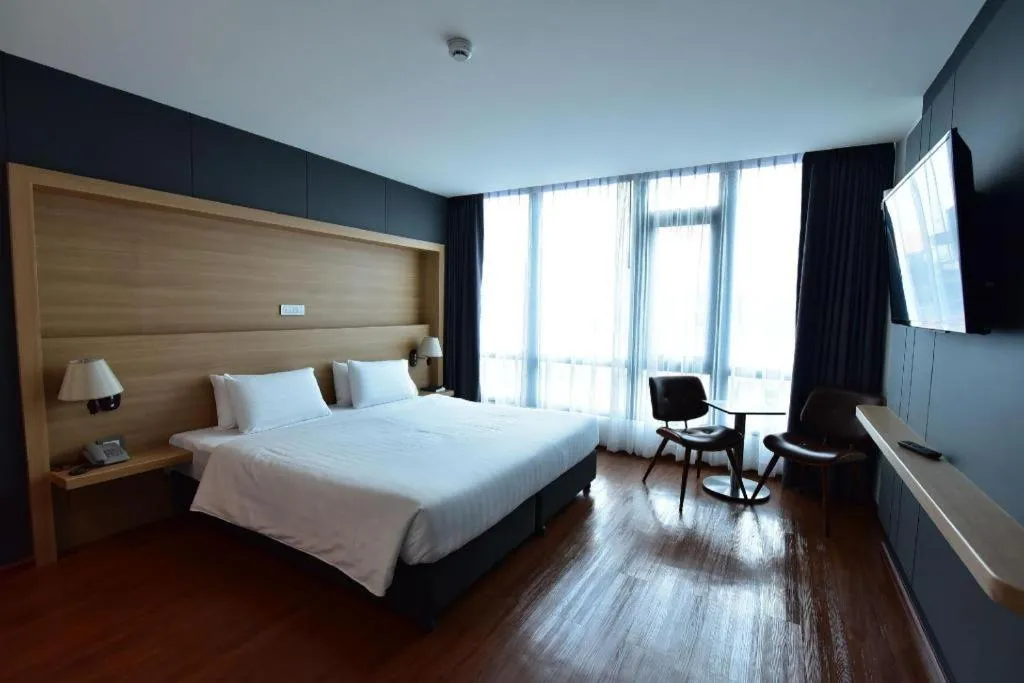 Bed in The Three Hat Yai