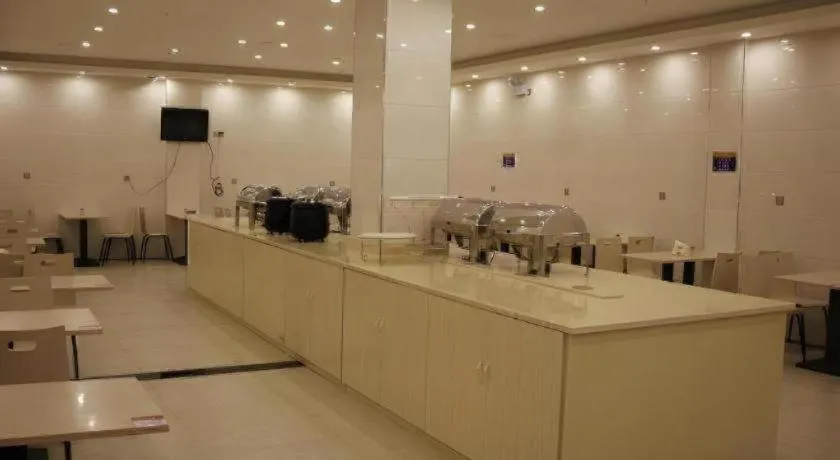 GreenTree Alliance Yichun Fengcheng Jianyi Avenue Hotel