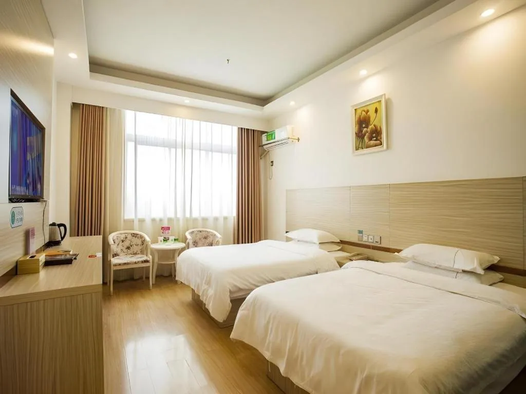 Bed in GreenTree Alliance Yichun Fengcheng Jianyi Avenue Hotel