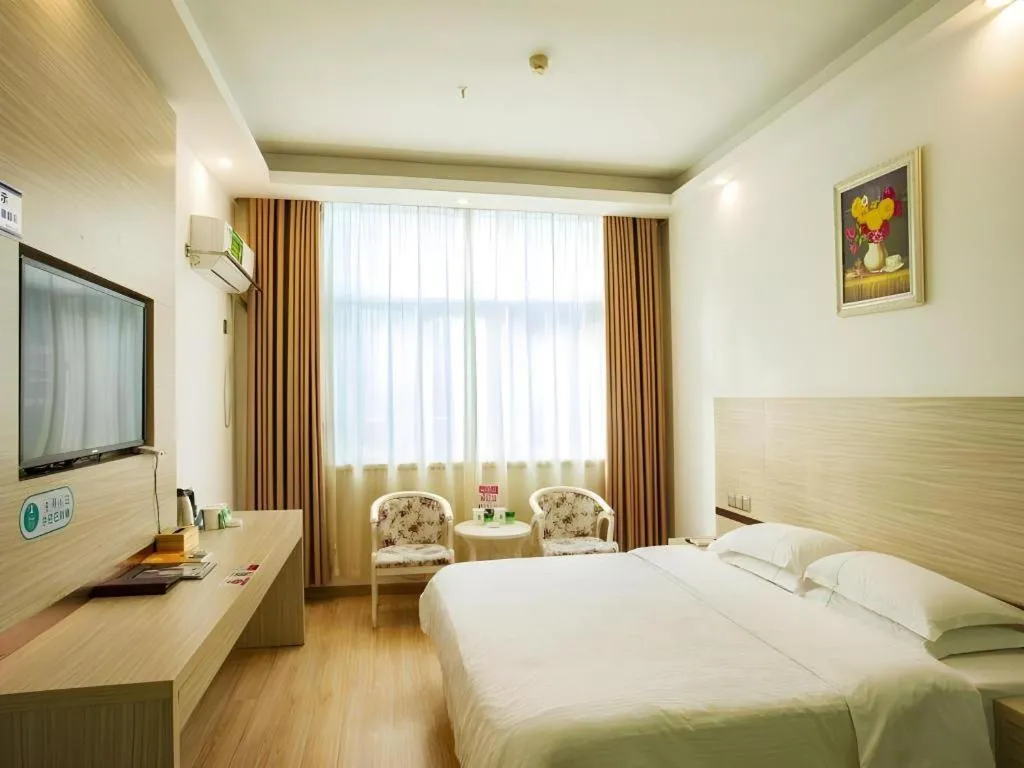 Bed in GreenTree Alliance Yichun Fengcheng Jianyi Avenue Hotel