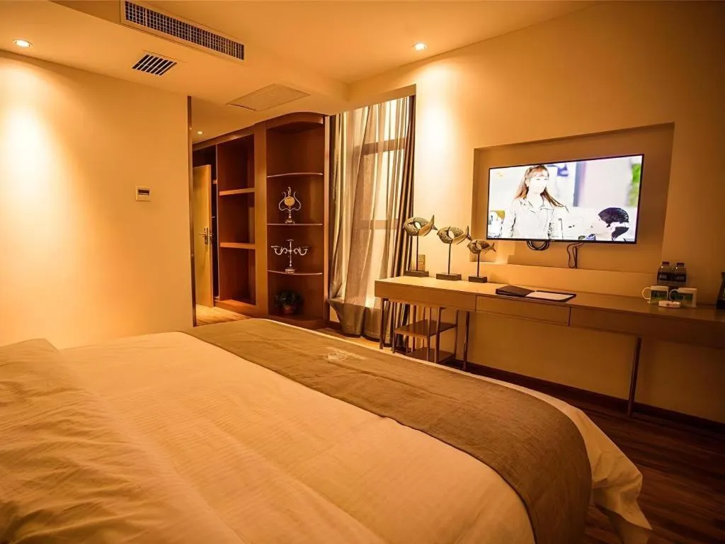 Bed in GreenTree Inn Xi'an Yanta District Dayanta Furongyuan Hotel