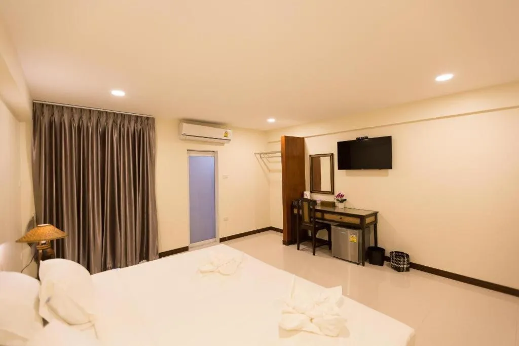 Bed in Marina Jomtien Beach