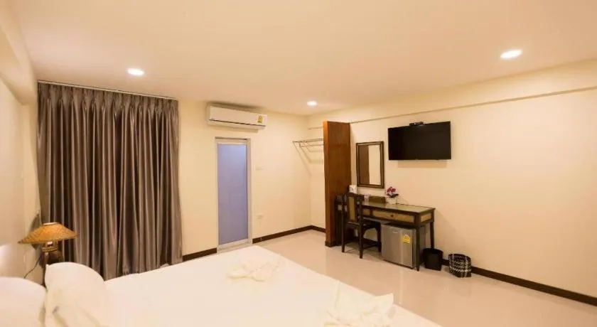 Bed in Marina Jomtien Beach