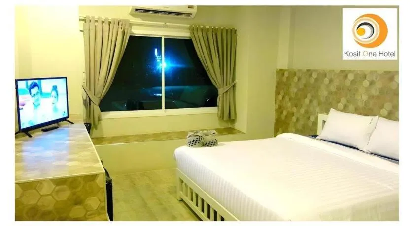 Bed in Kosit One Hotel