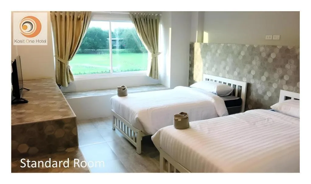 Bed in Kosit One Hotel