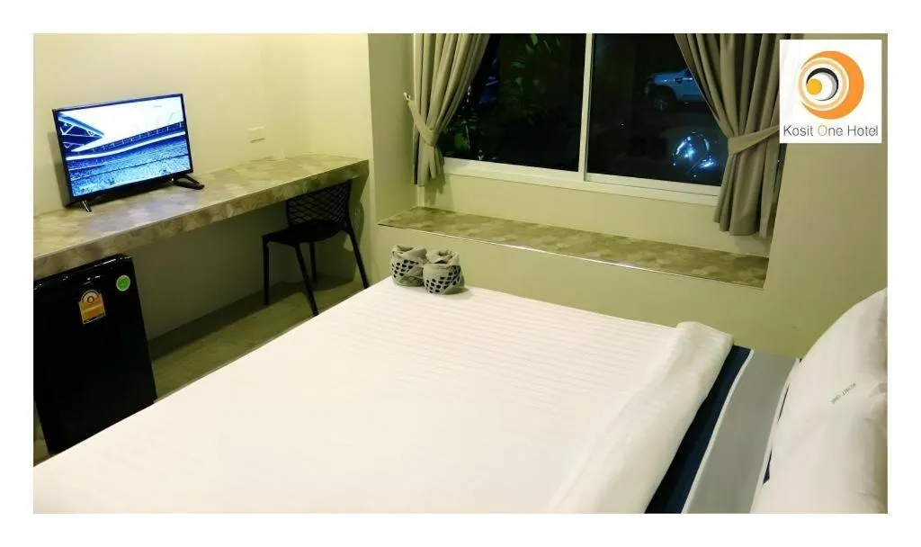 Bed in Kosit One Hotel