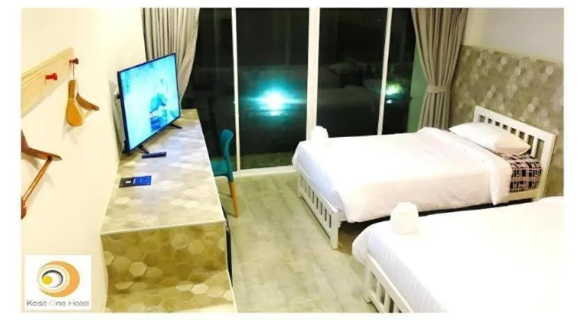 Bed in Kosit One Hotel