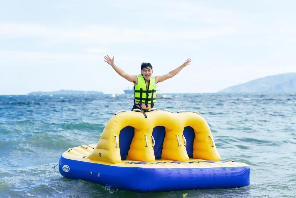 Suzuki Beach Hotel Inc