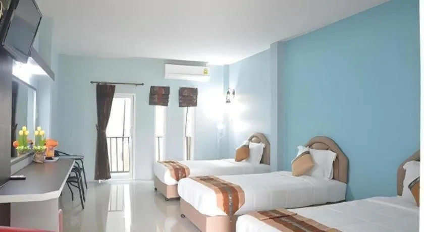 Bed in Satun Boutique Resort