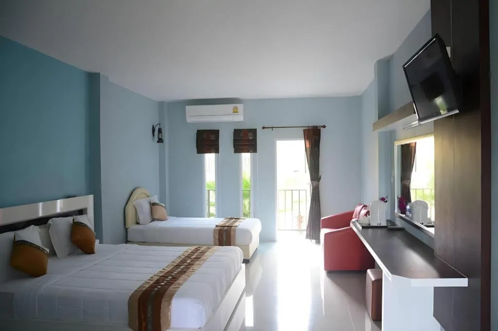 Bed in Satun Boutique Resort