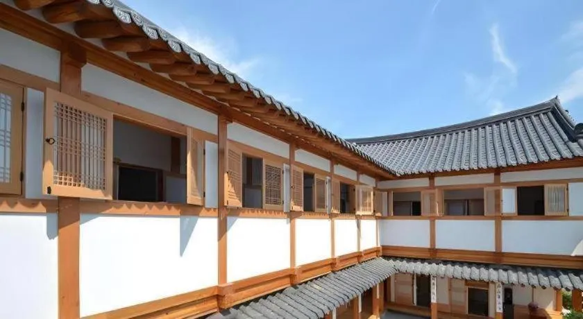 Nabijam Hanok Hotel