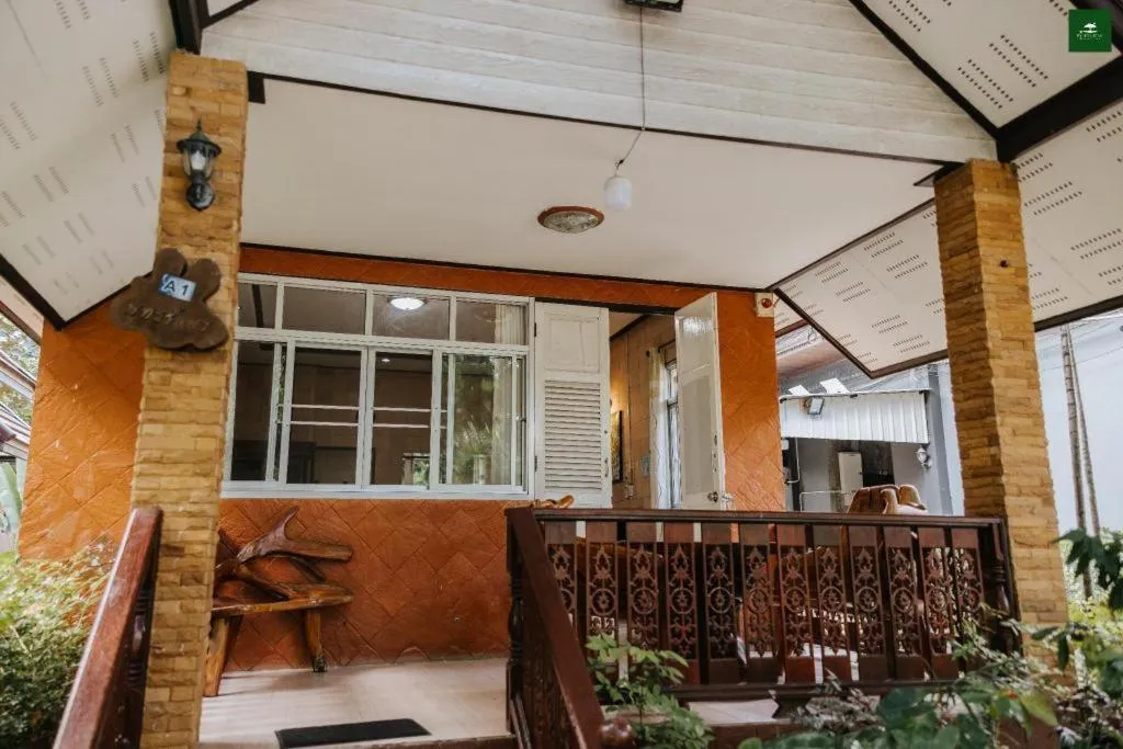 Pingview Villa Resort