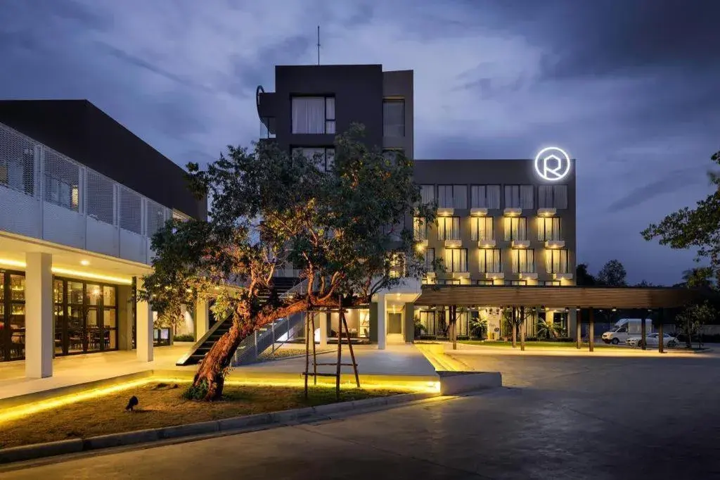 R Photo Hotel R Photo Hotel