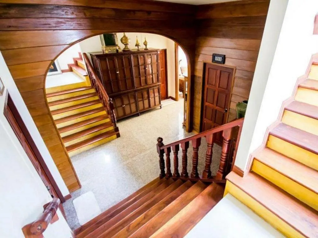 Wake Up at Muang Kao Boutique Hotel