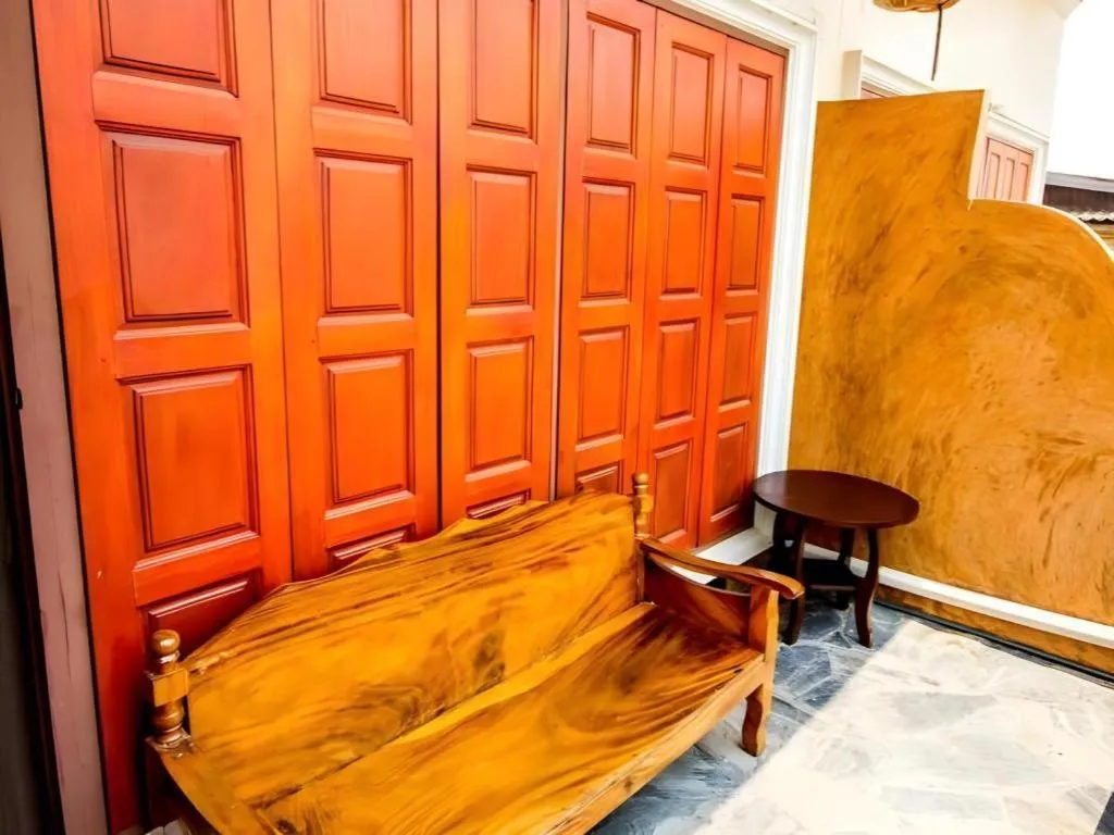 Wake Up at Muang Kao Boutique Hotel