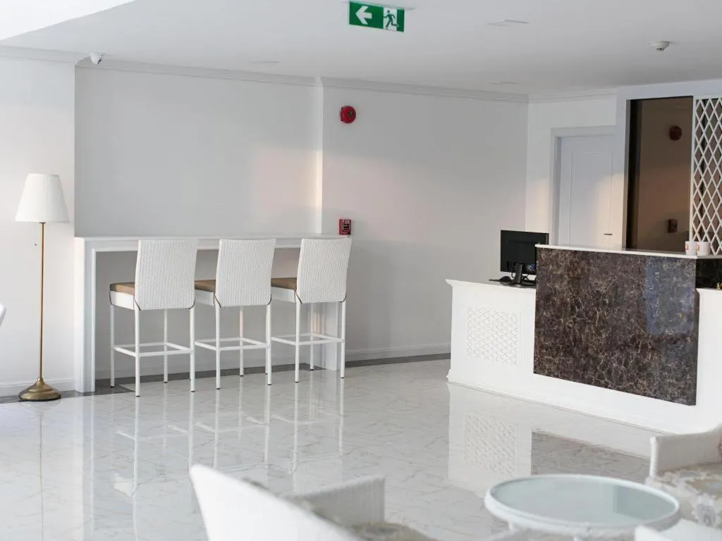 B2 Hua Hin Premier Hotel