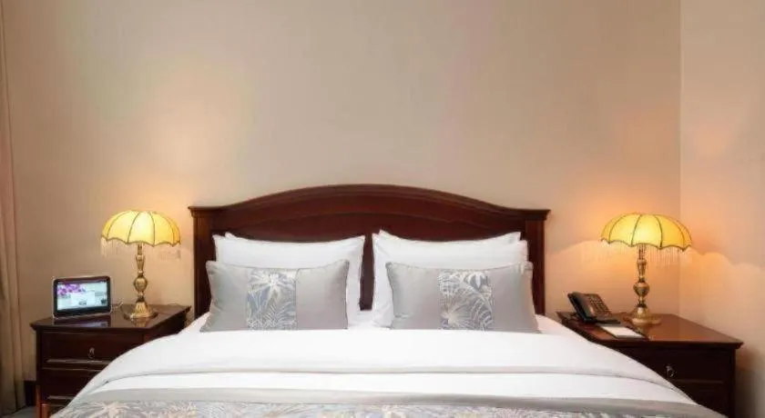 Bed in Horizon Hotel