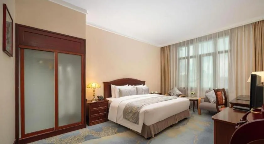 Bed in Horizon Hotel