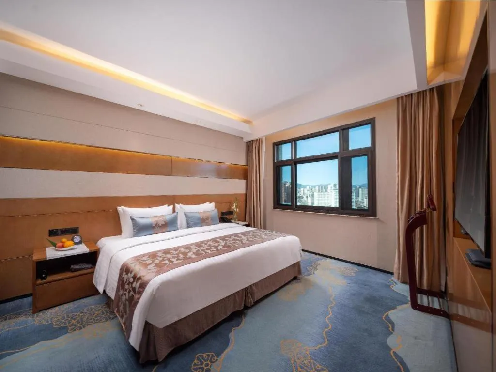 Bed in Horizon Hotel