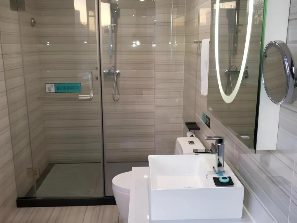 Xana Hotelle Beijing Qianmen Footbridge Metro Station