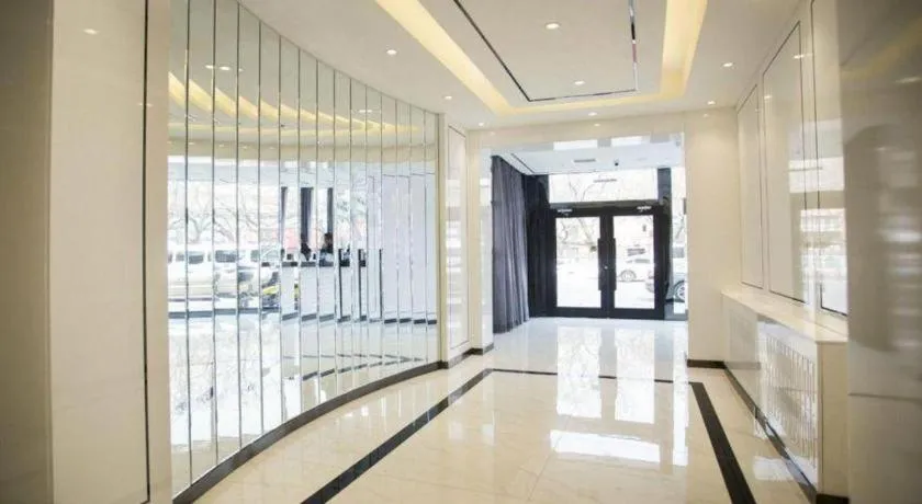 Xana Hotelle Beijing Qianmen Footbridge Metro Station