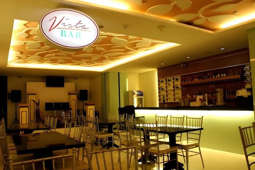 Vista Hotel Cubao