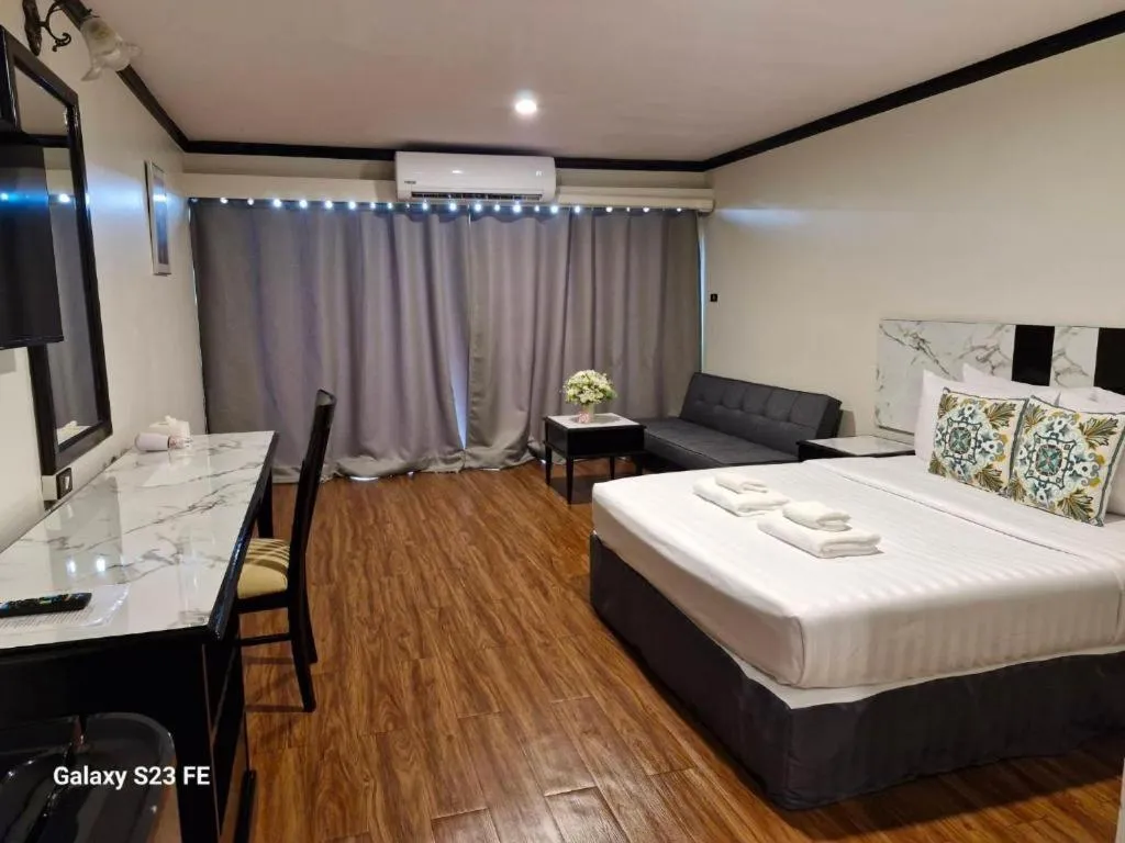 Bed in Town In Town Gardent Resort