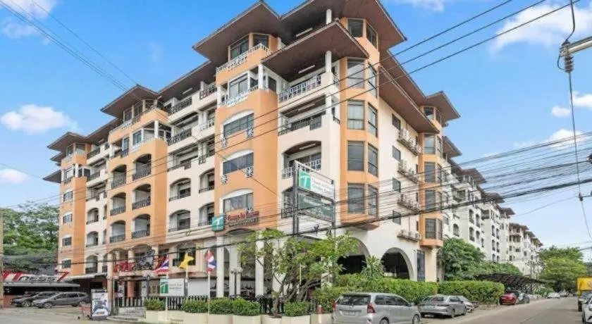 Town In Town Gardent Resort