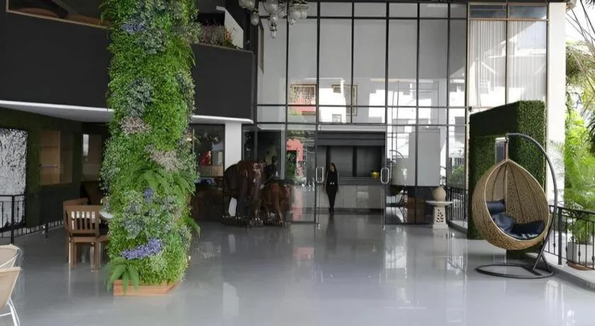 Town In Town Gardent Resort