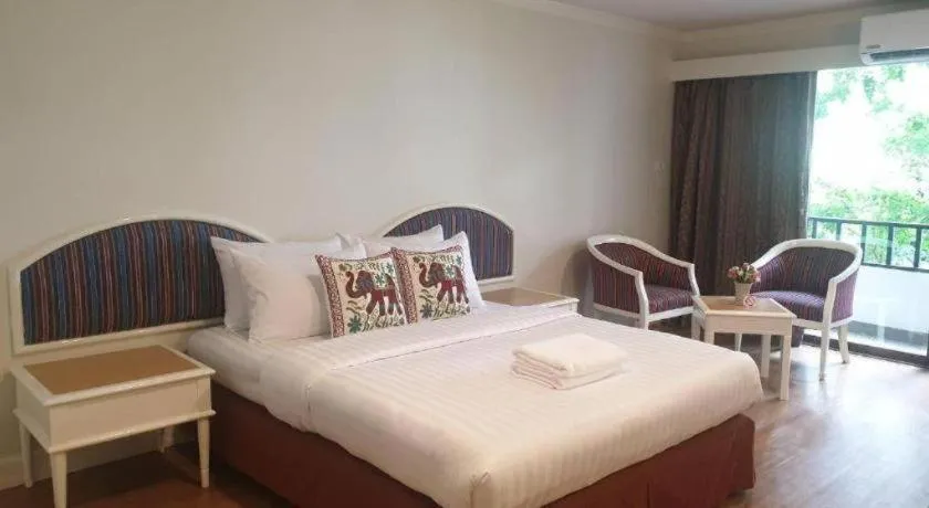 Bed in Town In Town Gardent Resort