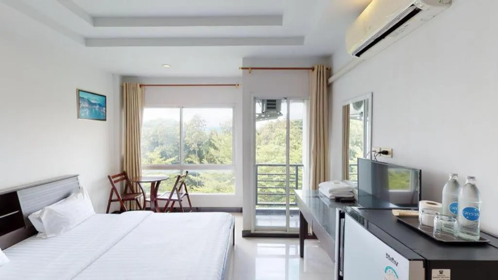 Bed in Baan Payai Resort