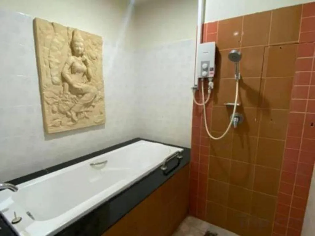 AmornSukhothai Hotel