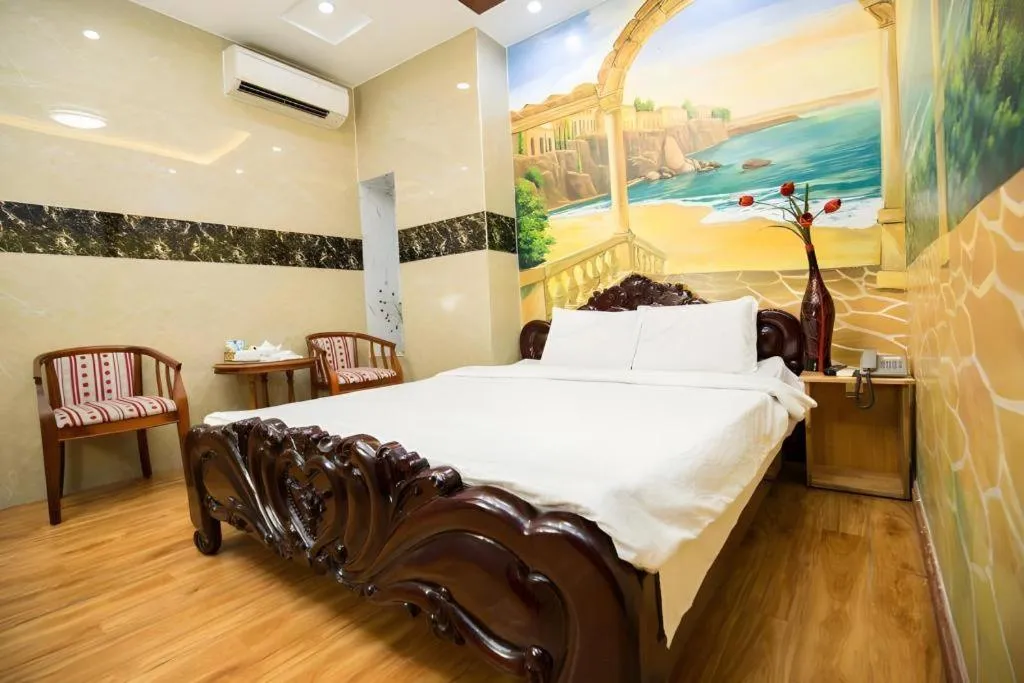 Bed in Phuong Linh Hotel