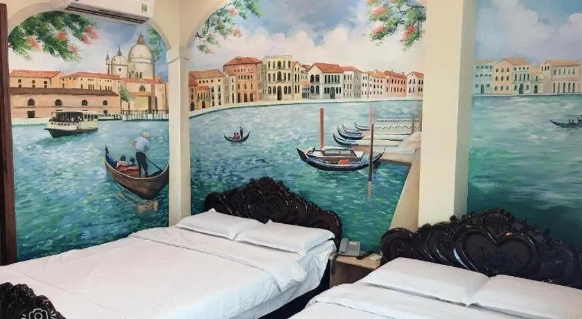 Bed in Phuong Linh Hotel