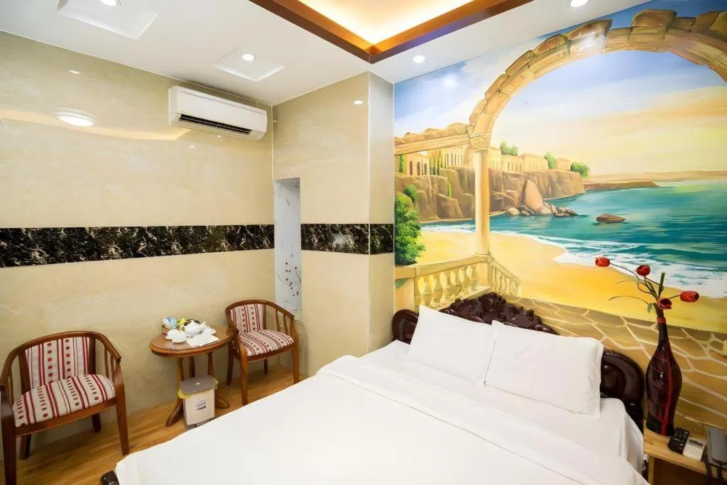Bed in Phuong Linh Hotel