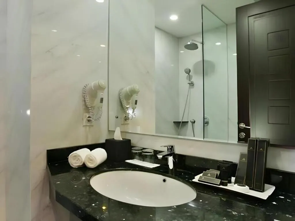 pyramid suites Hotel