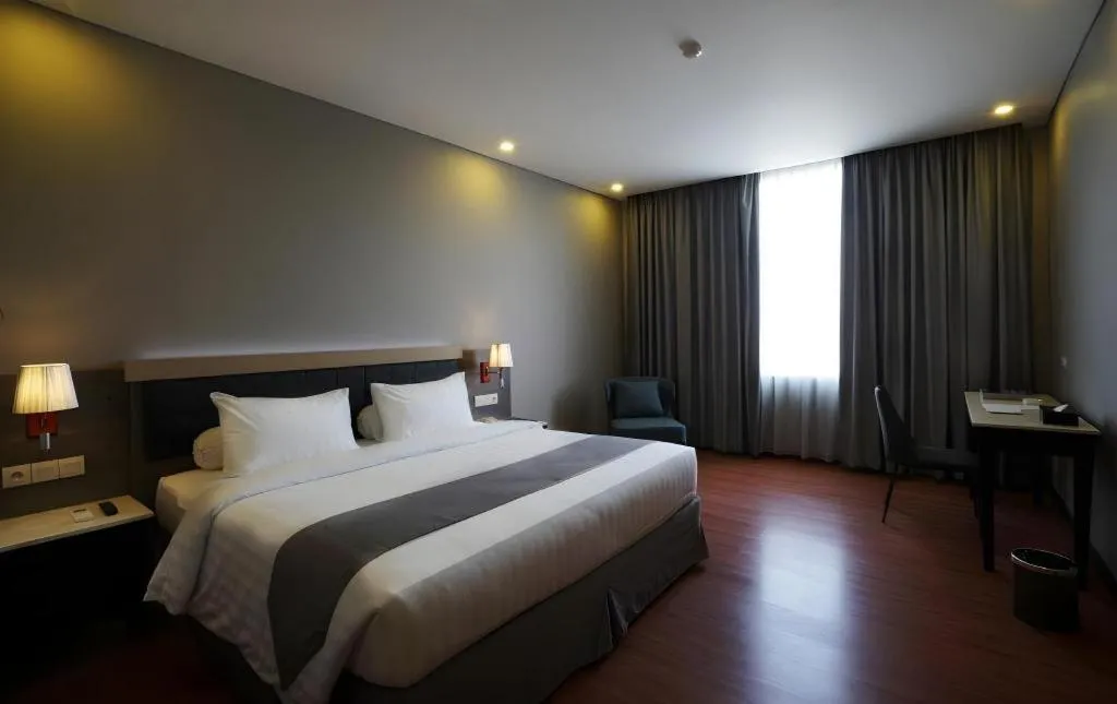 Bed in pyramid suites Hotel